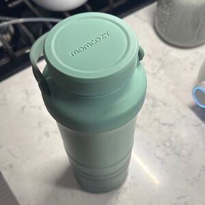 Momcozy Portable Breast Milk Cooler
